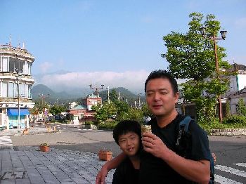 日光のトンボはスレてない（日光ツーデーウォーク）