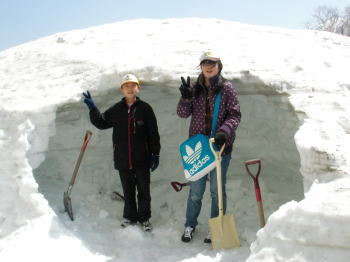 立山アルペンルートを行く