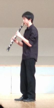 かくて息子はテニスに戻る